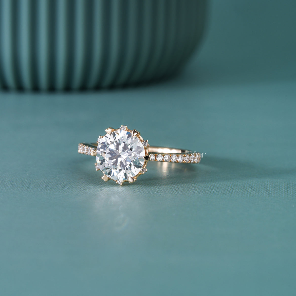 2CT Round Lab-Grown Diamond Heart Prong Engagement Ring IGI Certified