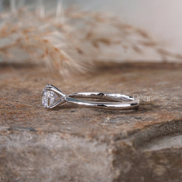 Round Solitaire Lab-Grown Diamond Proposal Ring - Pear Jewels