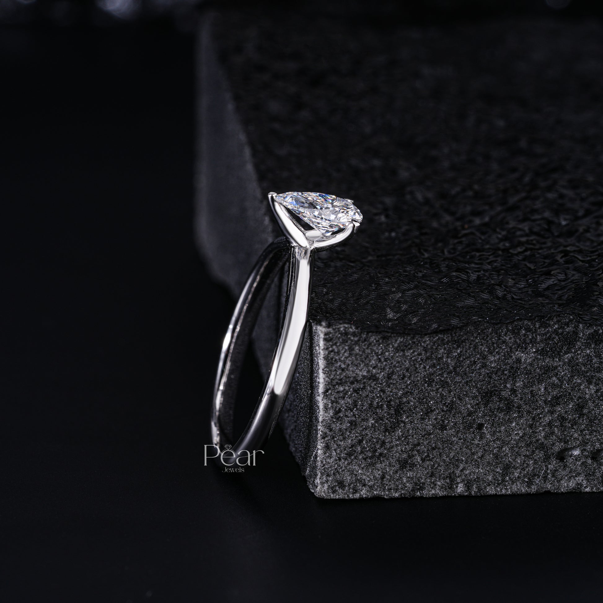 0.6Ct Pear Labgrown Diamond Solitaire Engagement Ring - Pear Jewels