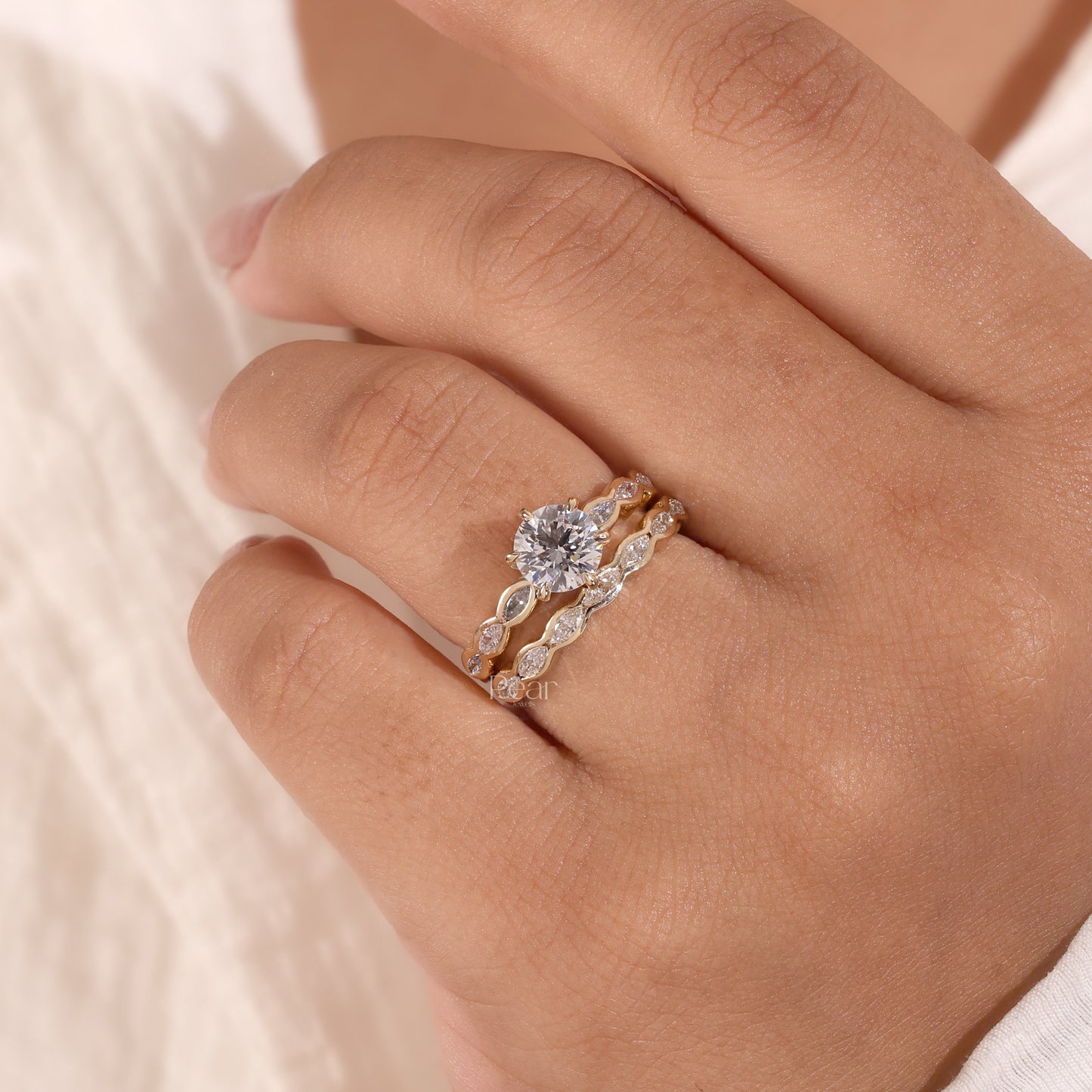 1.00CT Vintage Marquise Lab-Grown Diamond Bridal Ring Set