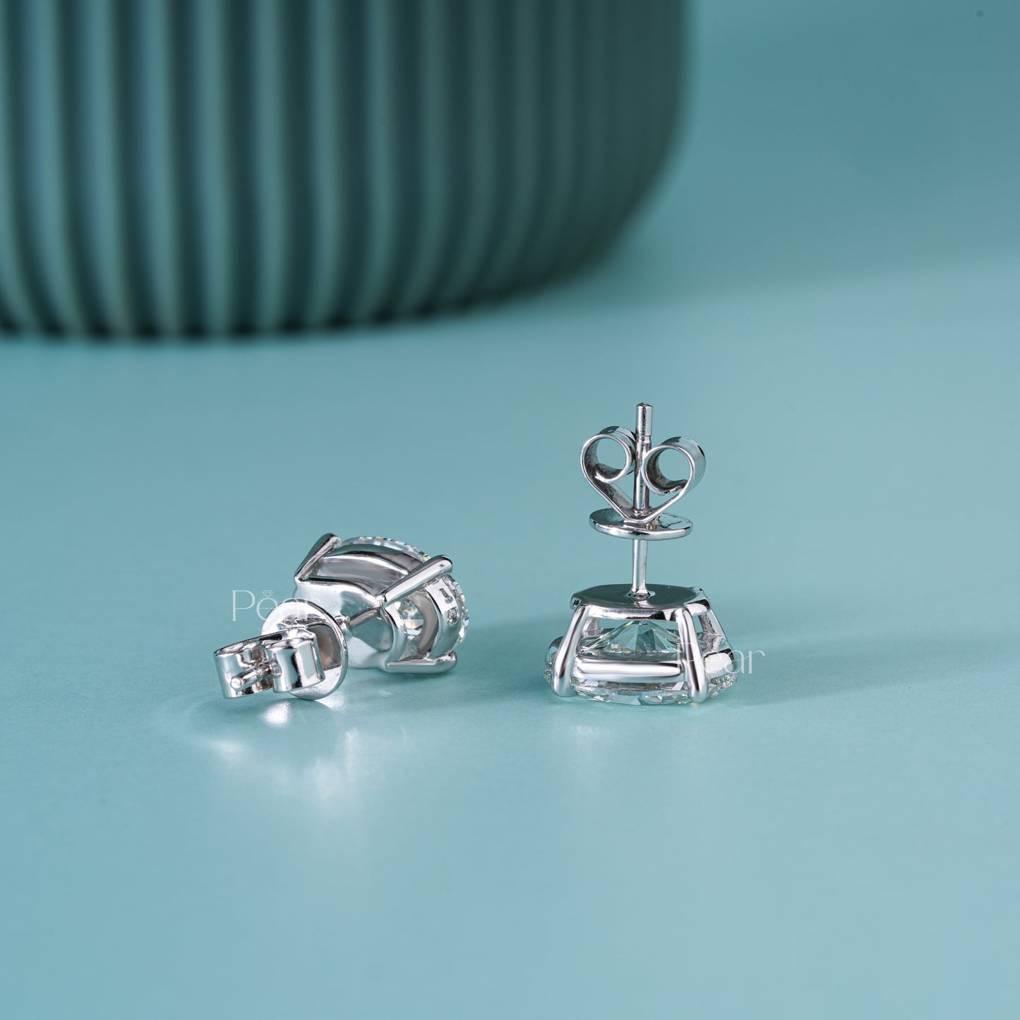 Oval Lab-Grown Diamond Stud Earrings – 3.00 TCW, D Colour, VVS2 Clarity