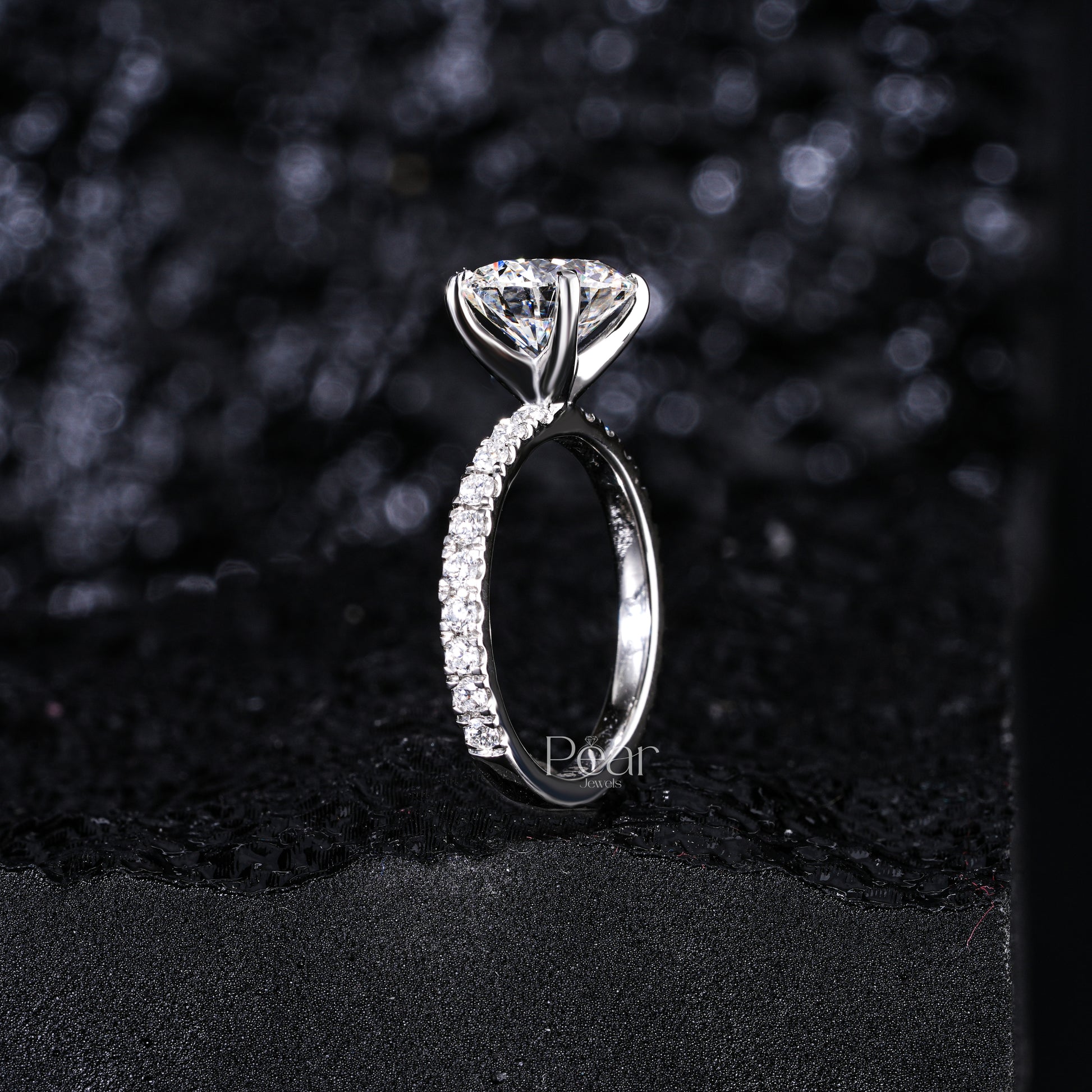 2.0Ct Round Solitaire Labgrown Diamond Engagement Ring - Pear Jewels