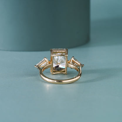 5CT Radiant Lab-Grown Diamond Three-Stone Ring with Kite Side Diamonds IGI Certified
