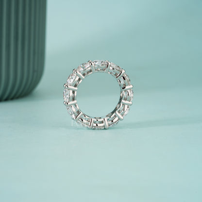 0.50CT Each Round Brilliant Lab-Grown Diamond Eternity Band