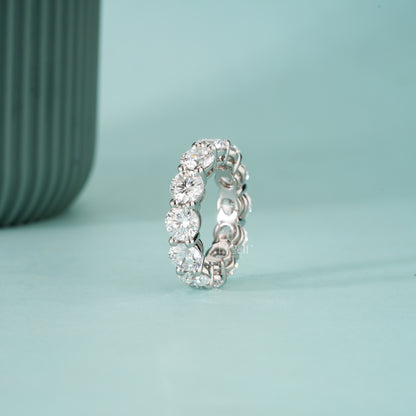 0.50CT Each Round Brilliant Lab-Grown Diamond Eternity Band