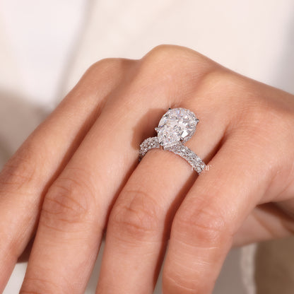 4.00CT Pear Cut Lab-Grown Diamond Engagement Ring with Side Diamonds