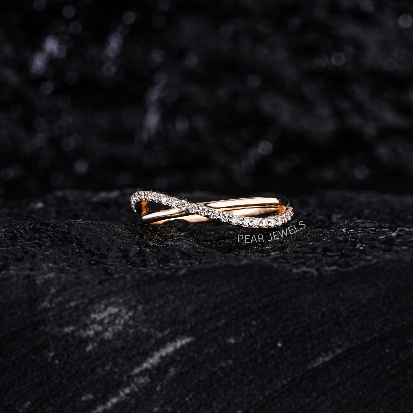 Crossover Round Lab Diamond Wedding Ring - Pear Jewels