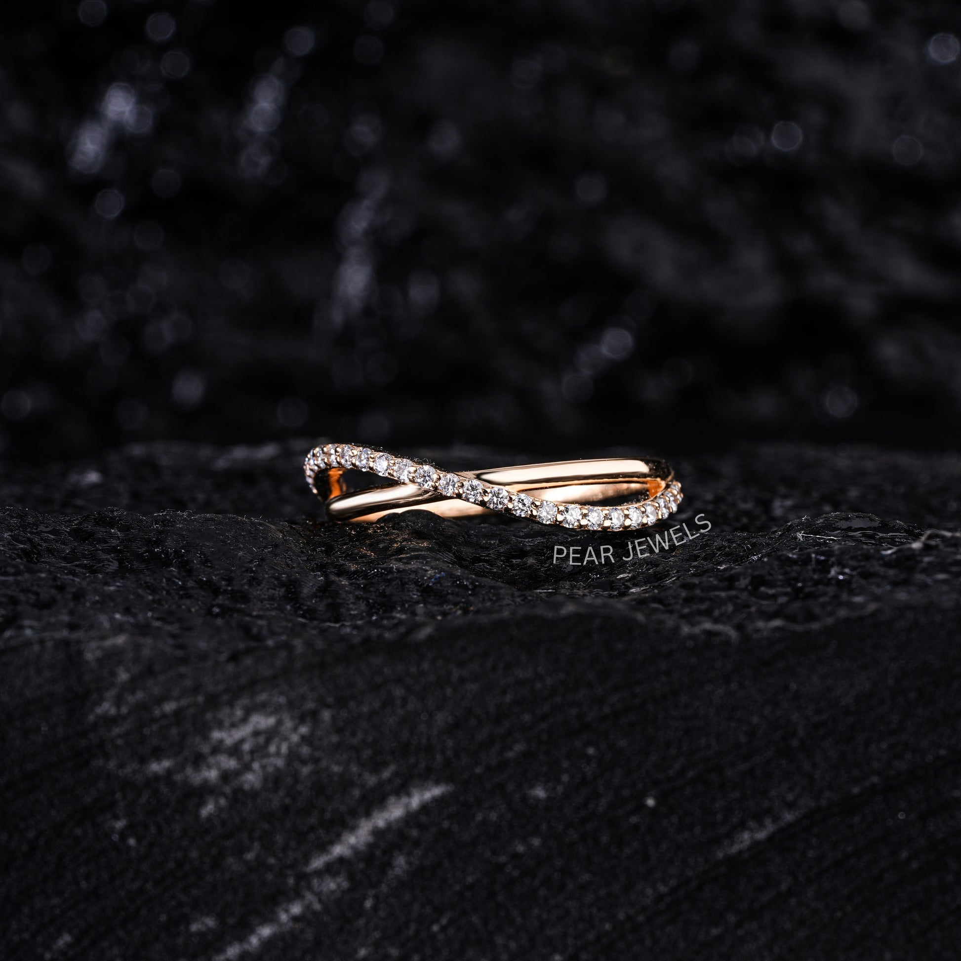 Crossover Round Lab Diamond Wedding Ring - Pear Jewels