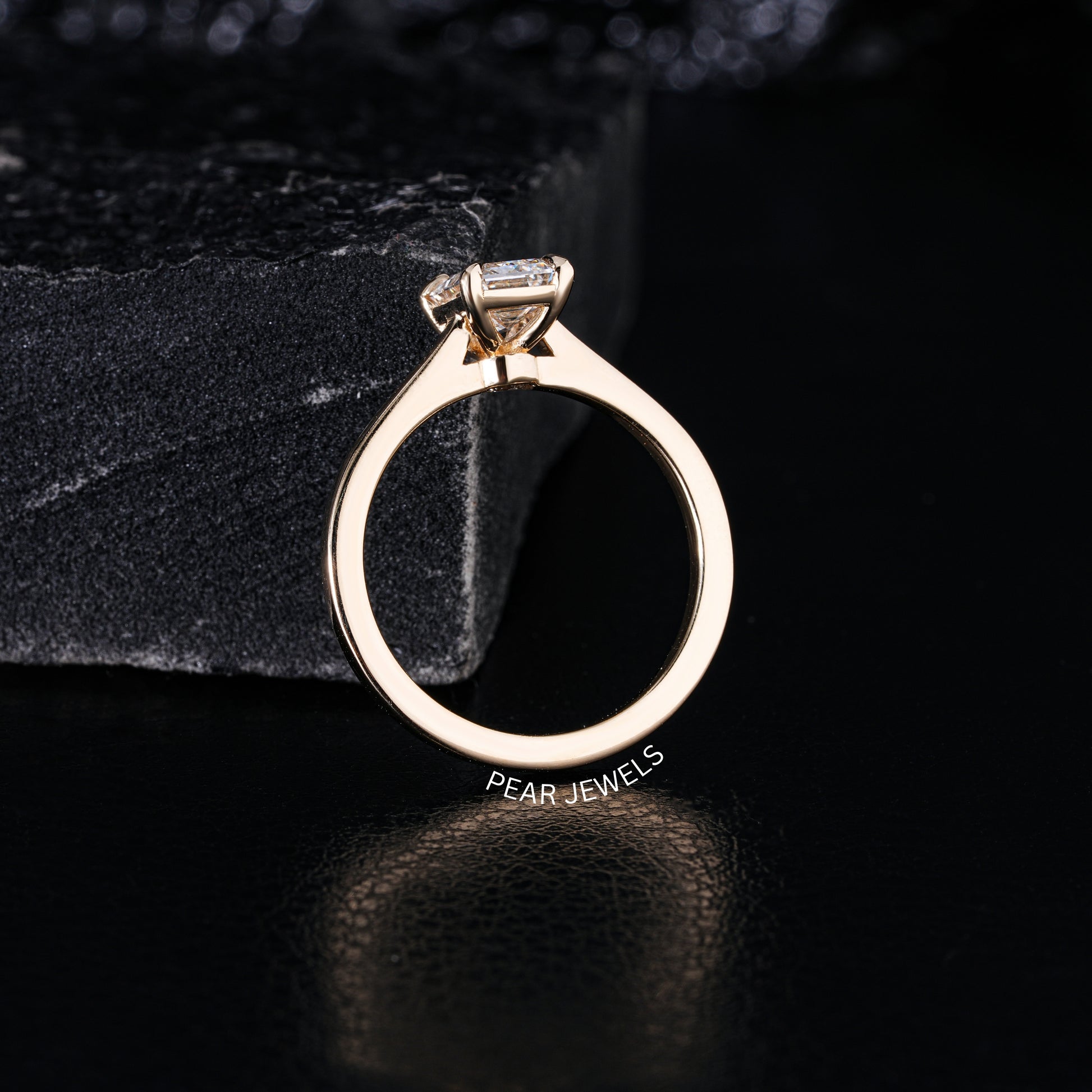 1.5ct Emerald Solitaire Labgrown Diamond Ring - Pear Jewels