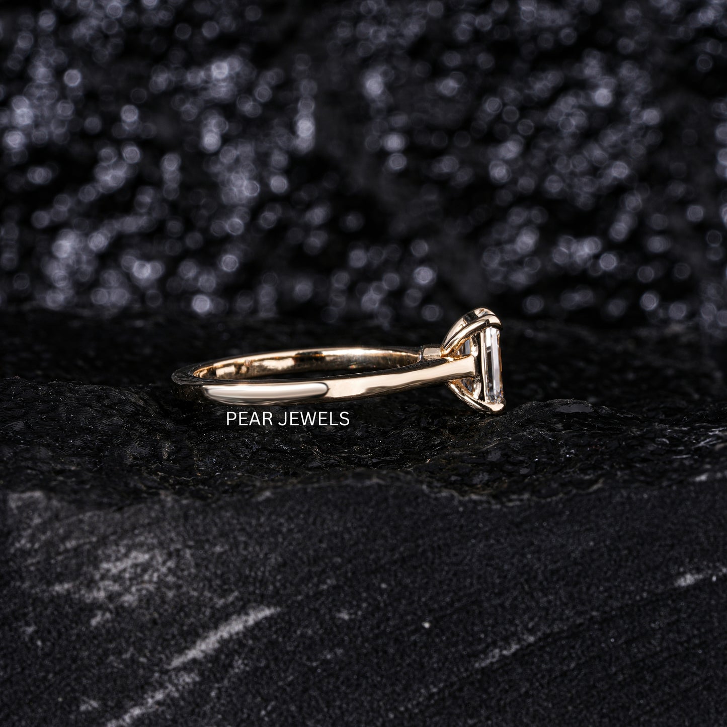 1.5ct Emerald Solitaire Labgrown Diamond Ring - Pear Jewels