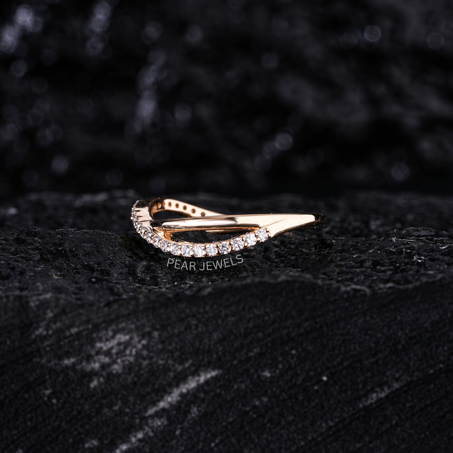 Crossover Round Lab Diamond Wedding Ring - Pear Jewels