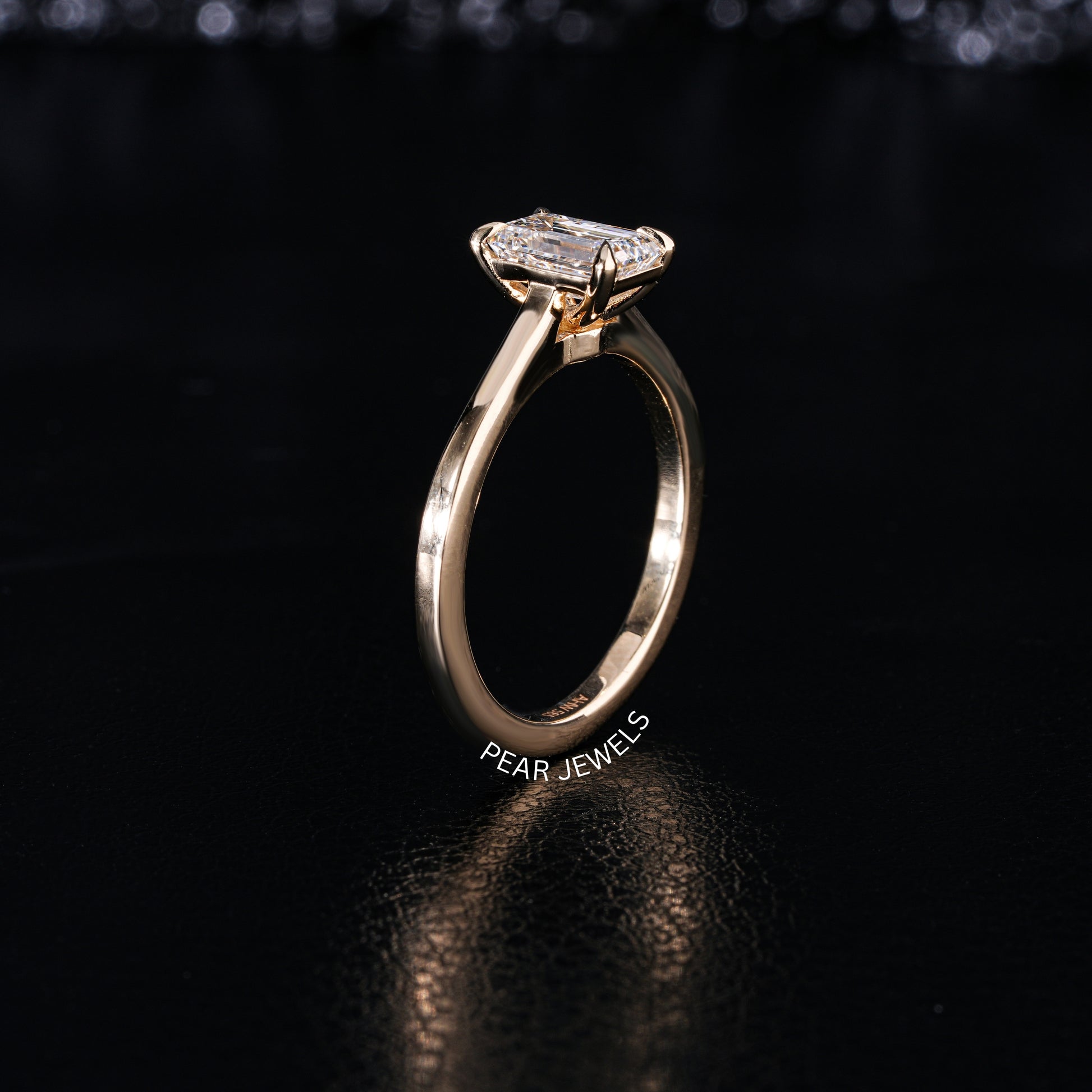 1.5ct Emerald Solitaire Labgrown Diamond Ring - Pear Jewels