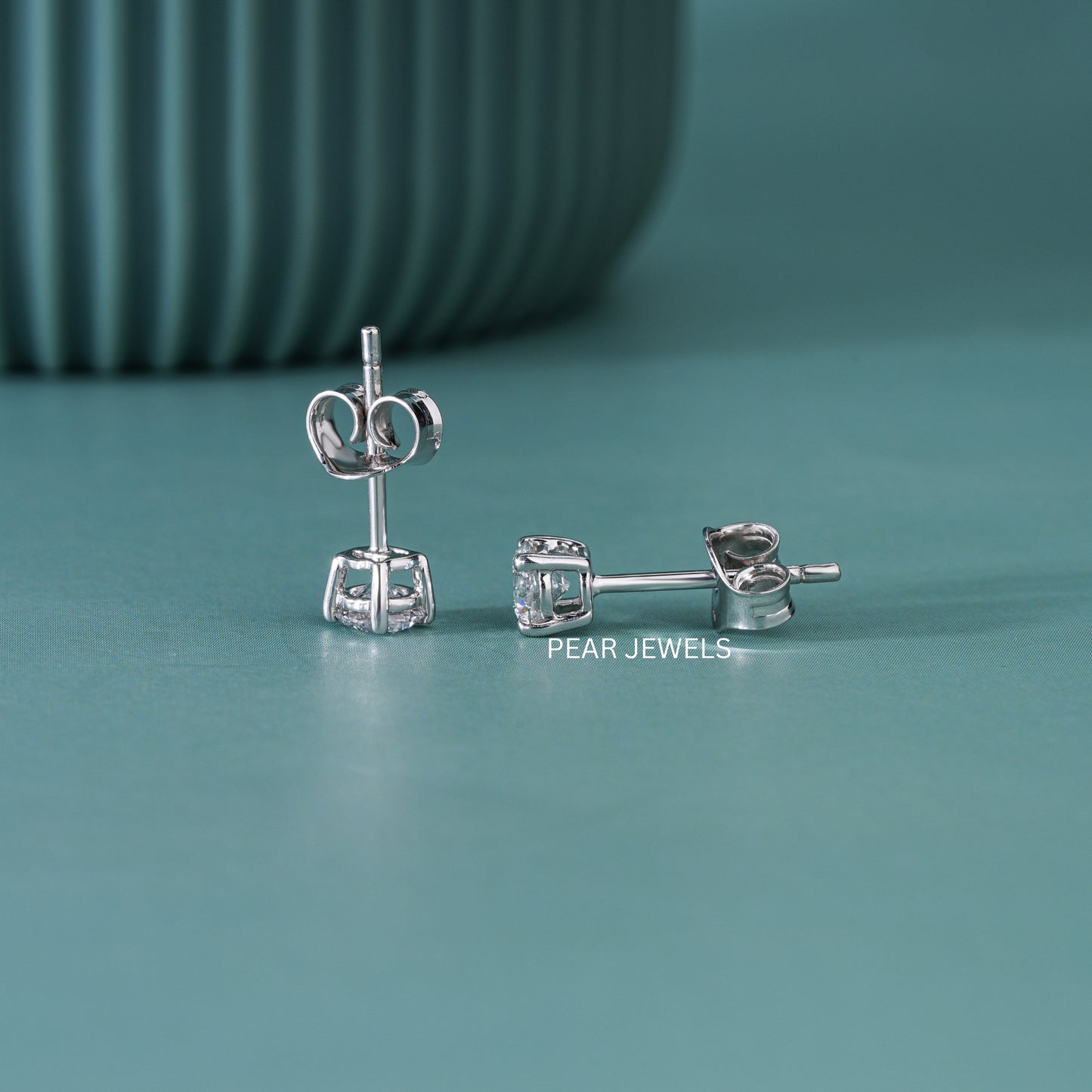 0.25ct Round Labgrown Diamonds Studs - Pear Jewels