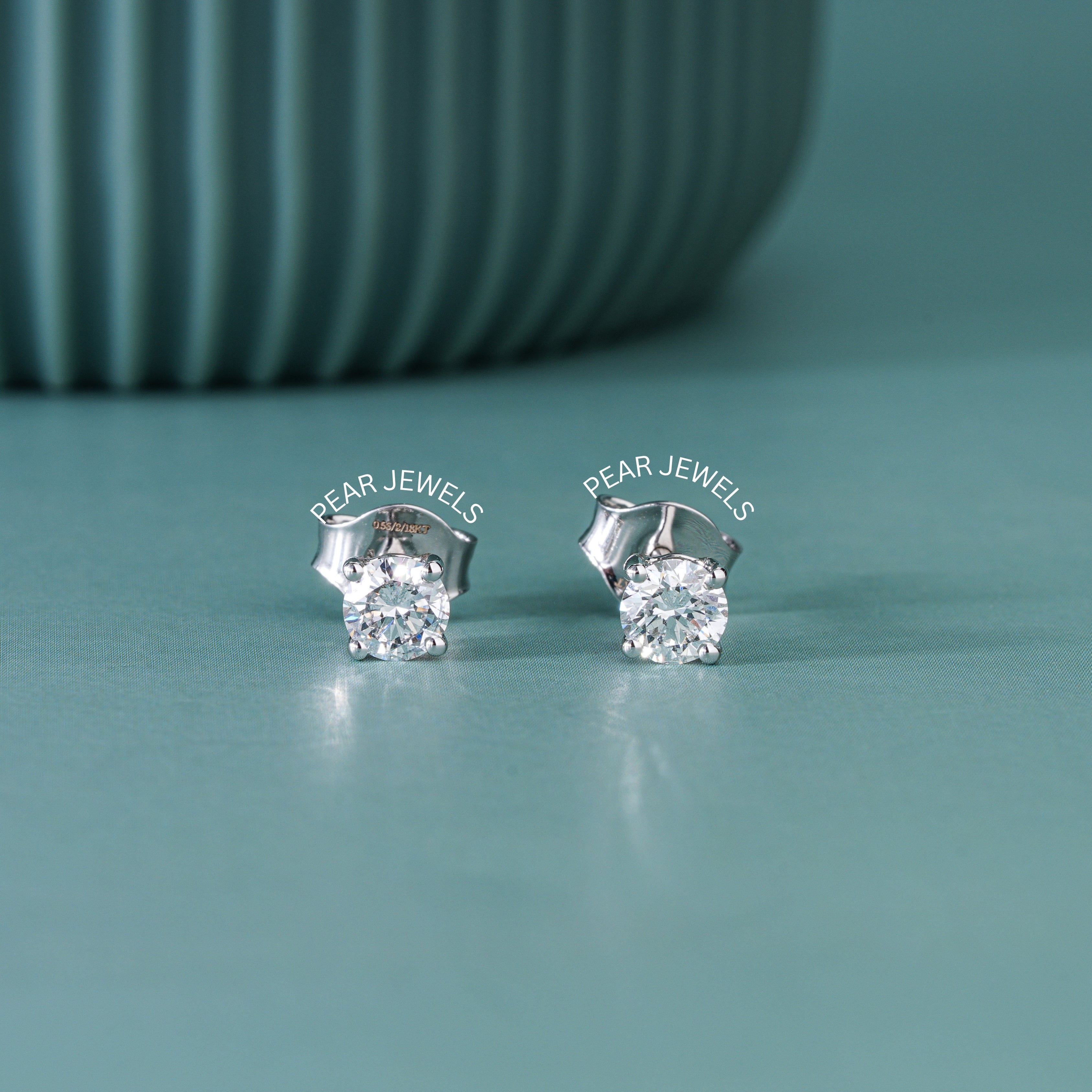 0.25ct Round Labgrown Diamonds Studs - Pear Jewels