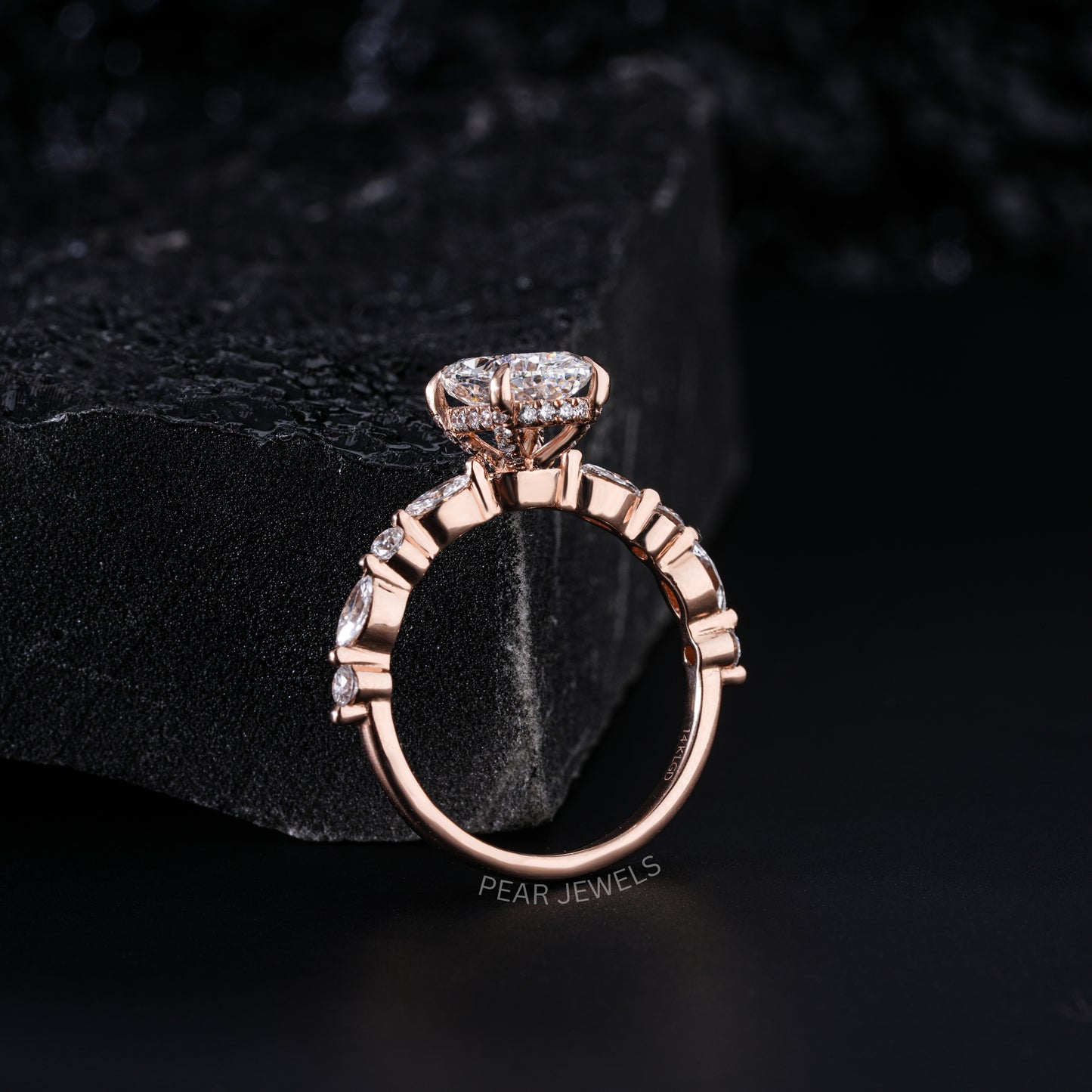 1.5ct Elongated Cushion & Marquise Labgrown Diamond Ring - Pear Jewels