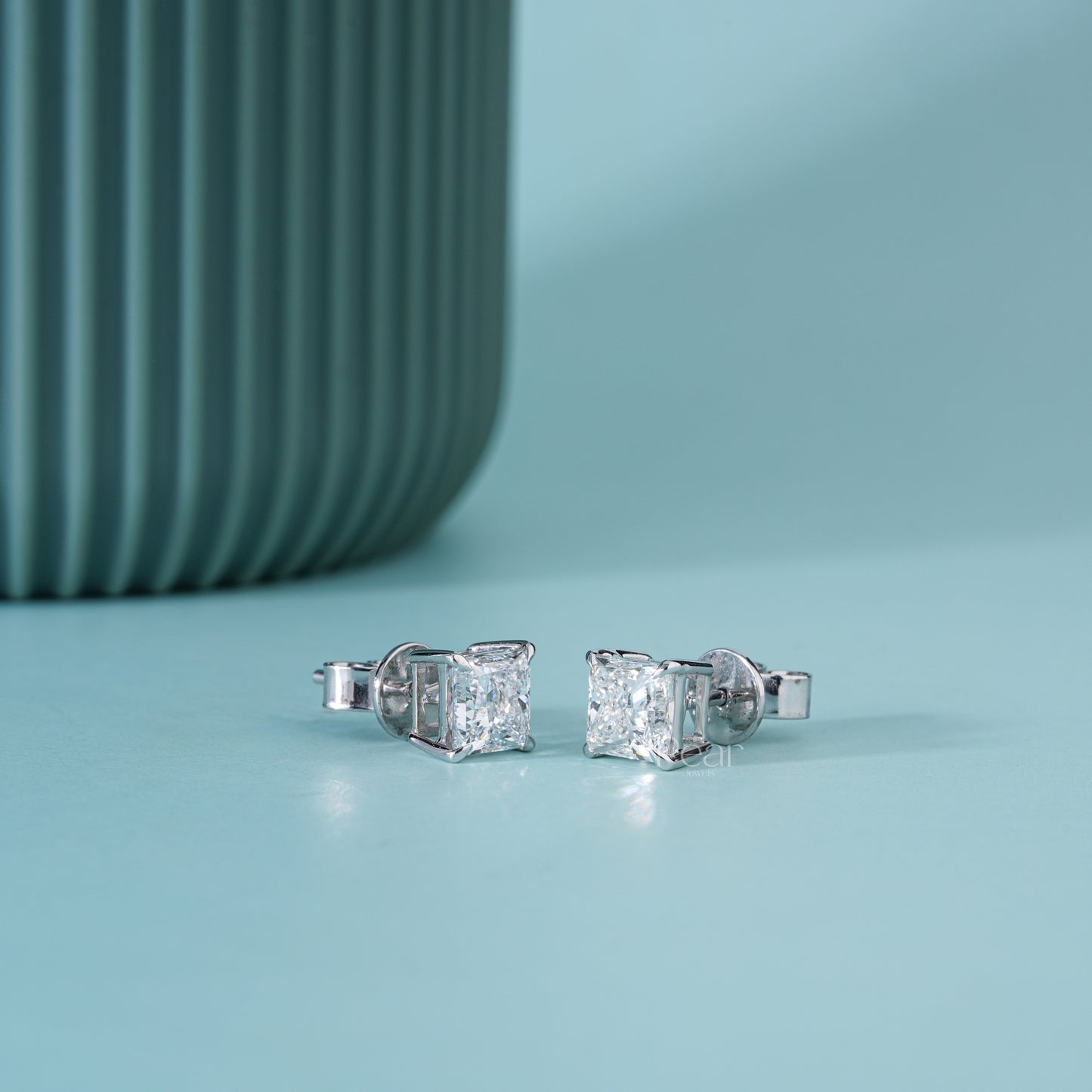 Princess Cut Lab-Grown Diamond Stud Earrings in 14K Gold – 2.00 TCW, E Colour, VVS2 Clarity