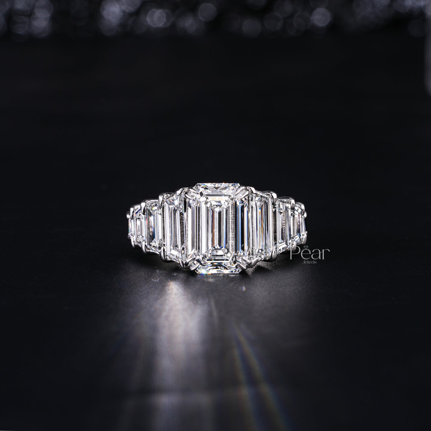 3.0Ct Emerald & Trapezoid Labgrown Diamond Ring - Pear Jewels