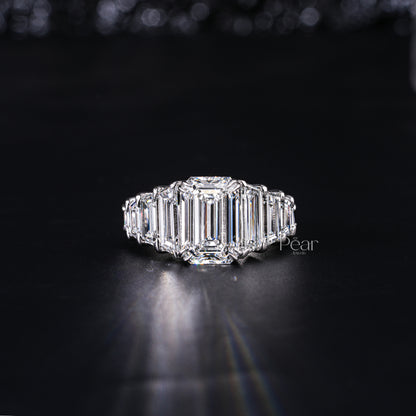 3.0Ct Emerald & Trapezoid Labgrown Diamond Ring - Pear Jewels