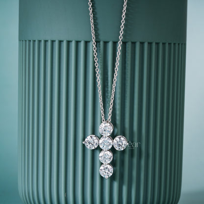 3.0ct Round Labgrown Diamond Cross pendant with Chain - Pear Jewels